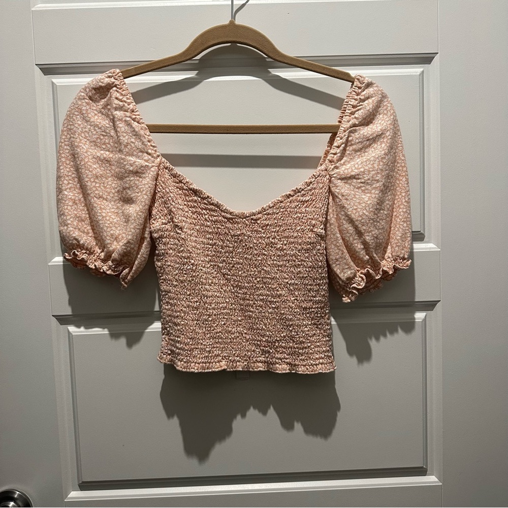 Abercrombie & Fitch floral short sleeve